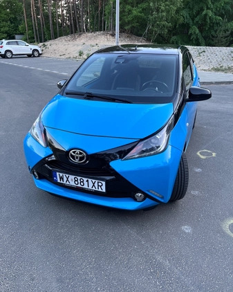 Toyota Aygo cena 36900 przebieg: 52000, rok produkcji 2015 z Warszawa małe 562